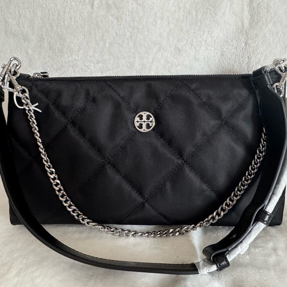 TORY BURCH Black Quilted Shoulder Bag